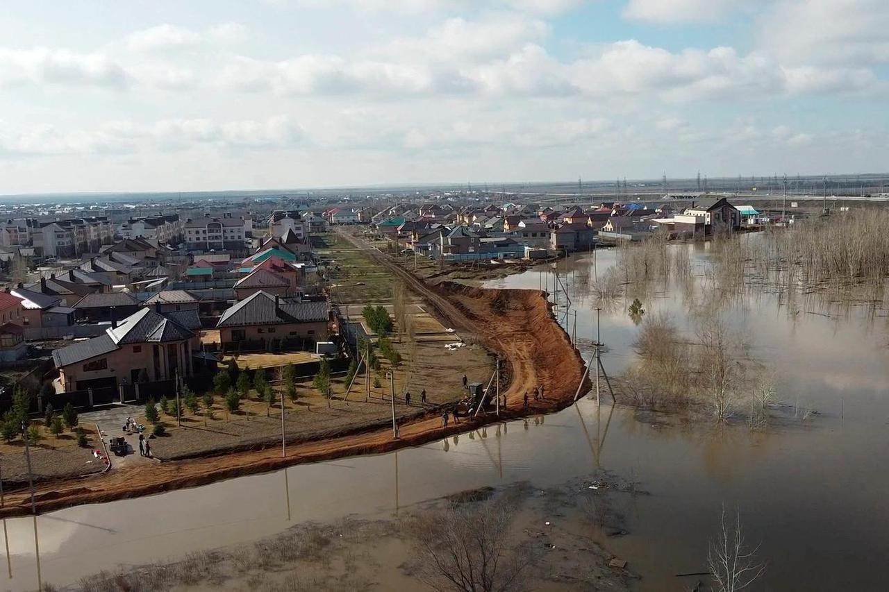 poplave u Rusiji - poplavljen rudnik urana