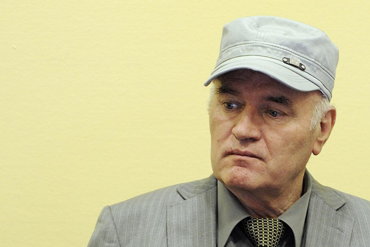 \'Former Bosnian Serb commander Ratko Mladic appears in court at the International Criminal Tribunal for the former Yugoslavia (ICTY) in the Hague, June 3, 2011. Mladic appeared on Friday before the Y