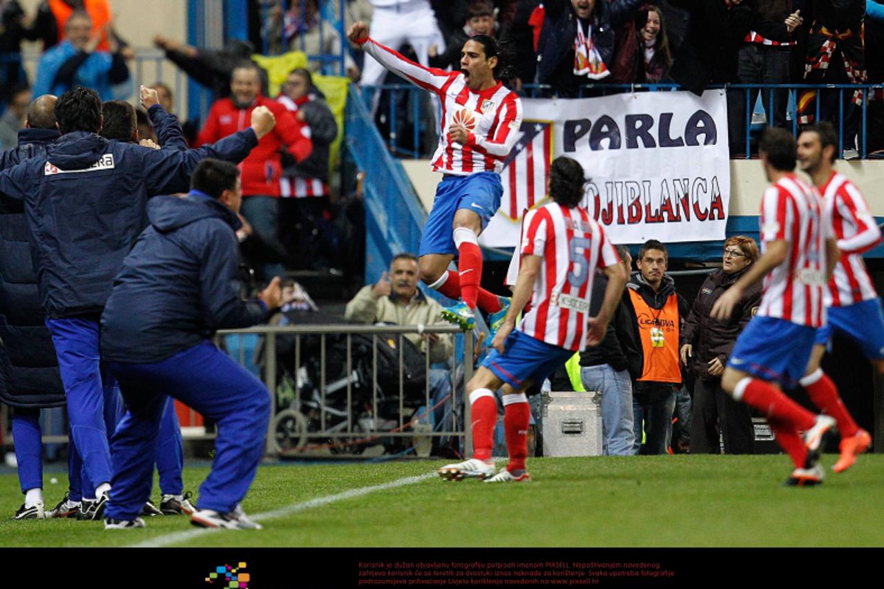 \'Atletico de Madrid\'s Radamel Falcao Garcia goal during la Liga match on april 11th 2012. Foto © nph / Cesar Cebolla  ? *** Local Caption ***\'