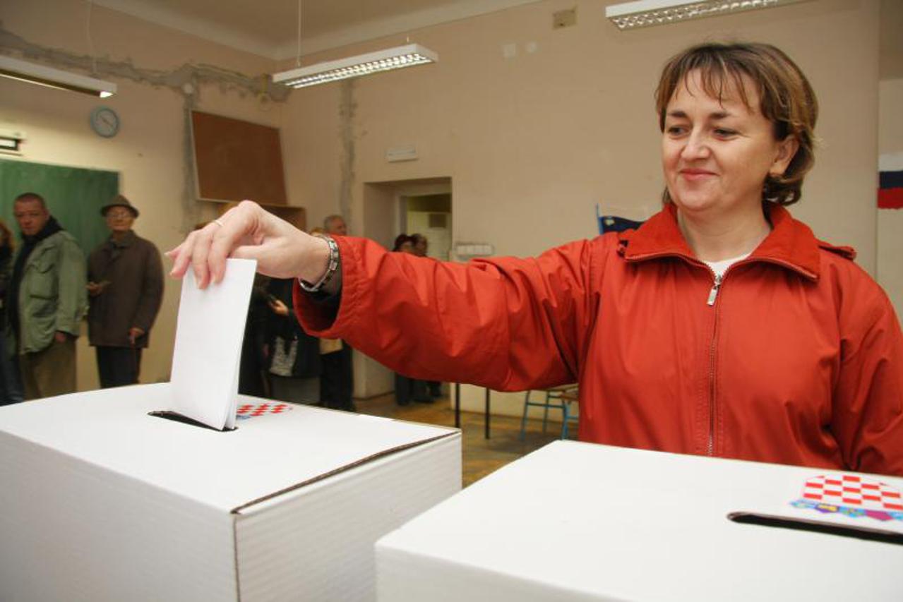 glasanje u Karlovcu